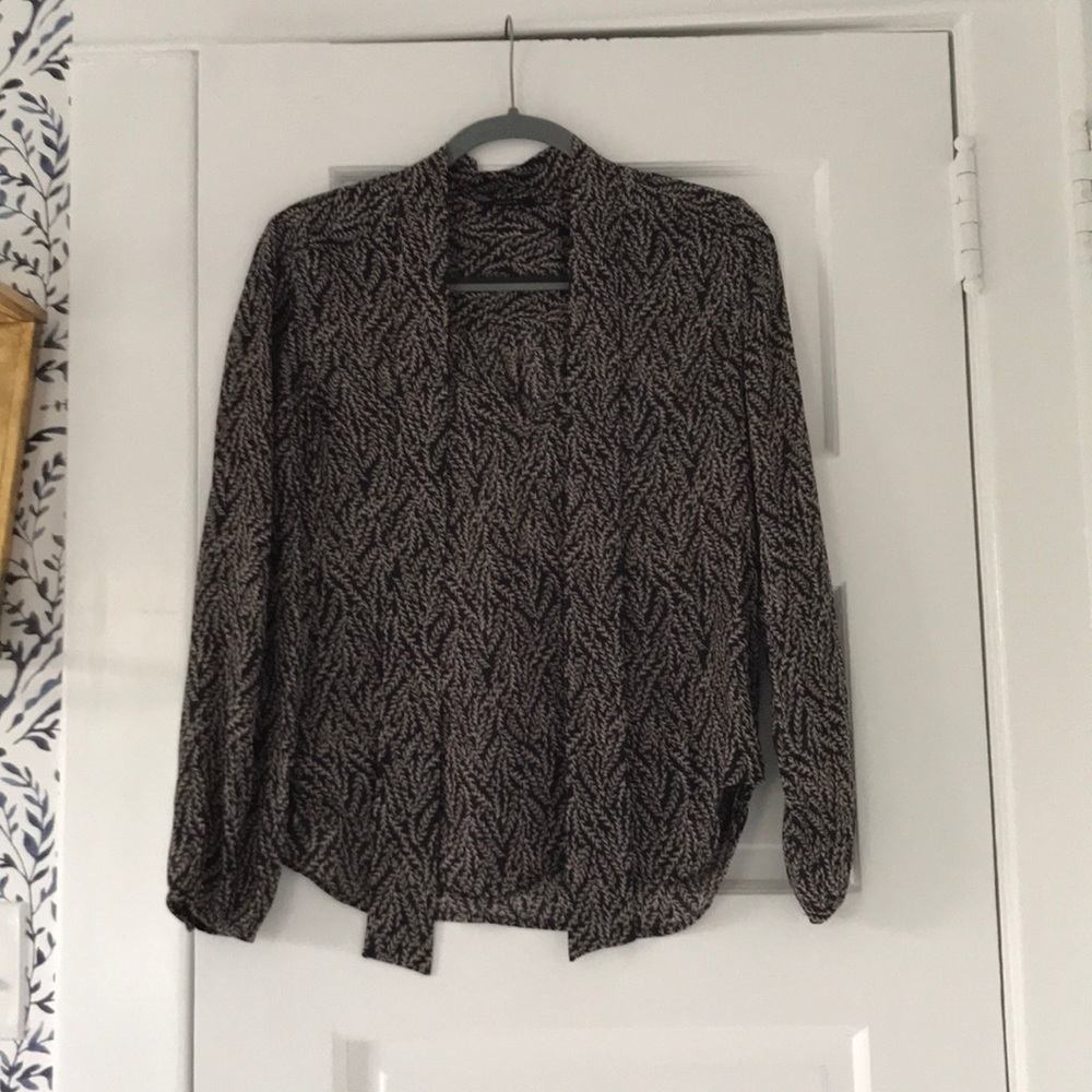 Aritzia Blouse